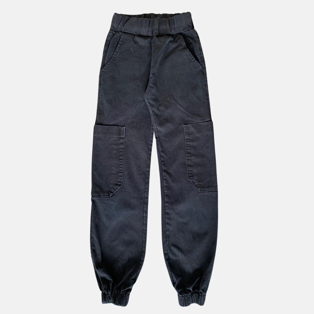 Pantalon usagé noir - 7 ans