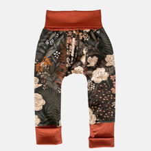 Load image into Gallery viewer, Pantalon évolutif - fleur rouille
